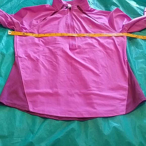 🌼 Under Armour Long Sleeves - Picture 2 of 7